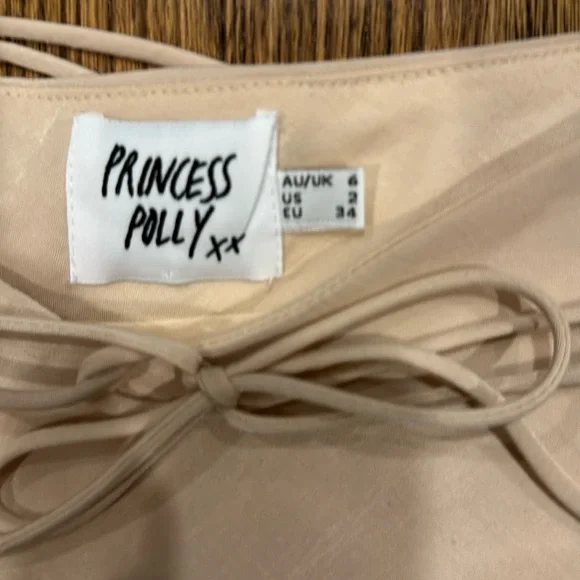 Princess Polly beige silky lined mini skirt with wrap around tie size 2 - Picture 2 of 8